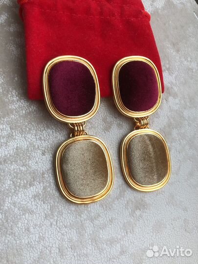 Роскошные Серьги клипсы от Saint Laurent