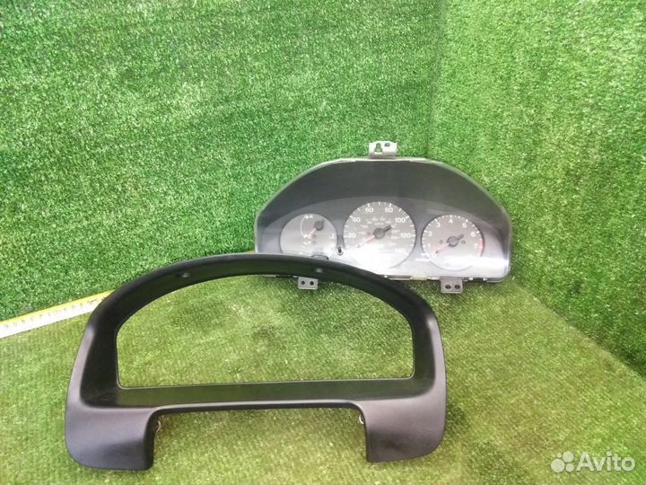 Панель приборов Mazda Protege 1999 ZM 1,6