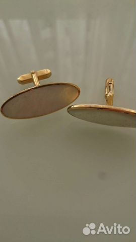 Запонки перламутр