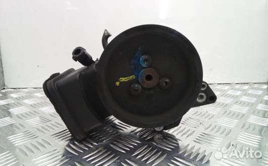 Насос гу дизельный BMW X3 E83 (LEA06BT01)