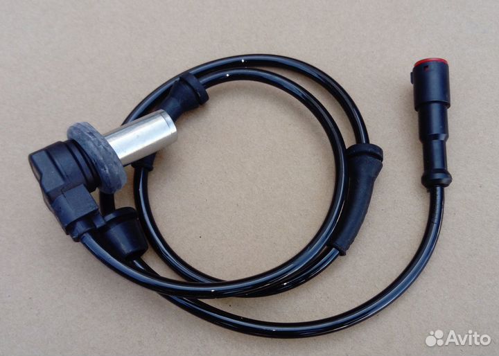 Датчик абс передний Audi 100 4A hhabs1007