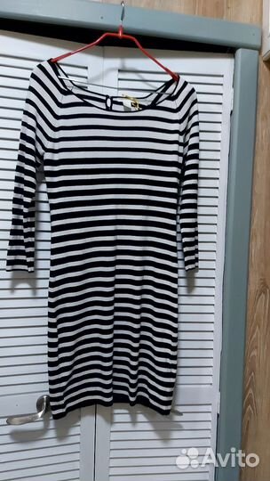 Платье в черно белую полоску,вискоза 46 р