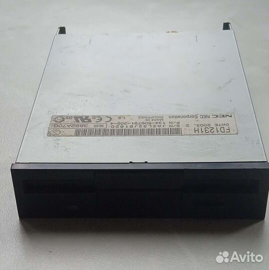 Привод магнитных дисков (дискет)