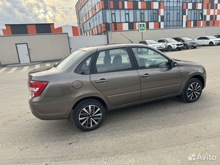 LADA Granta 1.6 МТ, 2024, 5 км