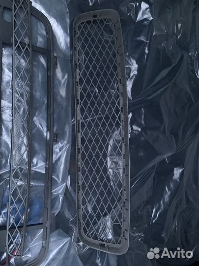 Решетки в бампер Х5 Е70