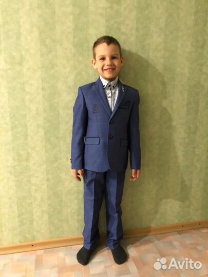 Костюм тройка на мальчика