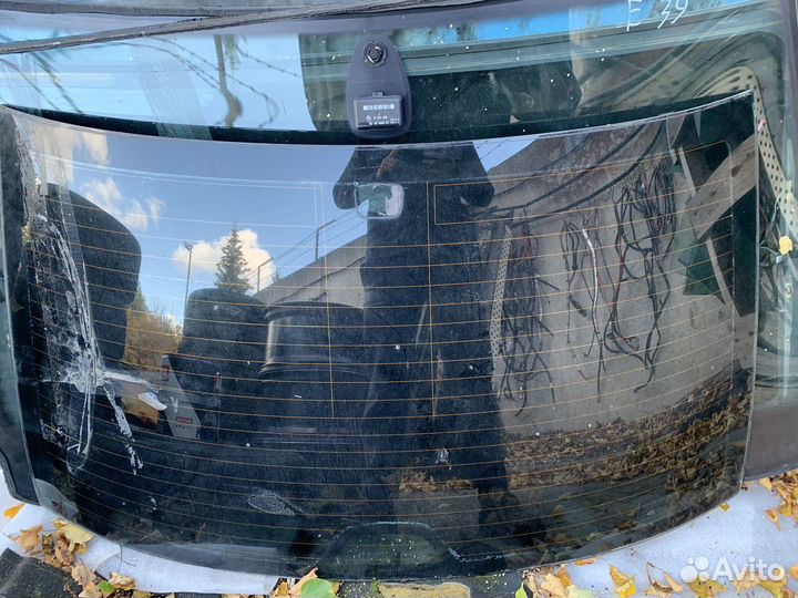 Стекло заднее бмв е39