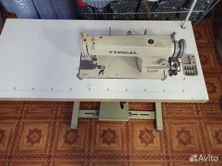 Швейная машина typical