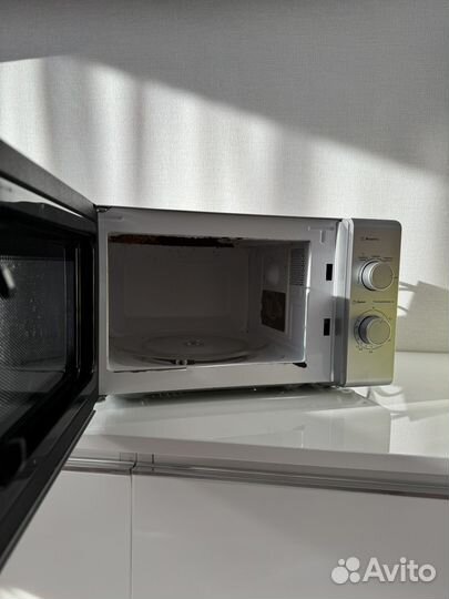 Микроволновая печь Midea