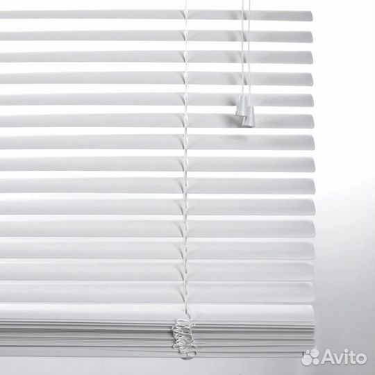 Жалюзи горизонтальные 190х160