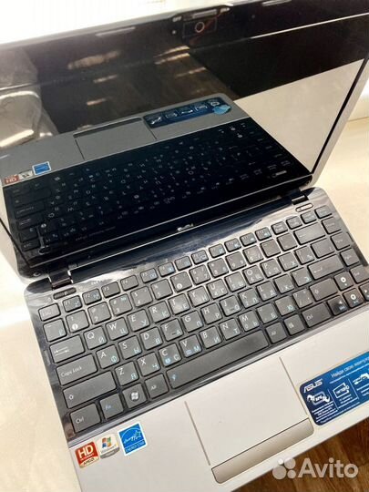 Нетбук asus