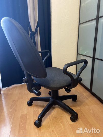 Компьютерное кресло бу