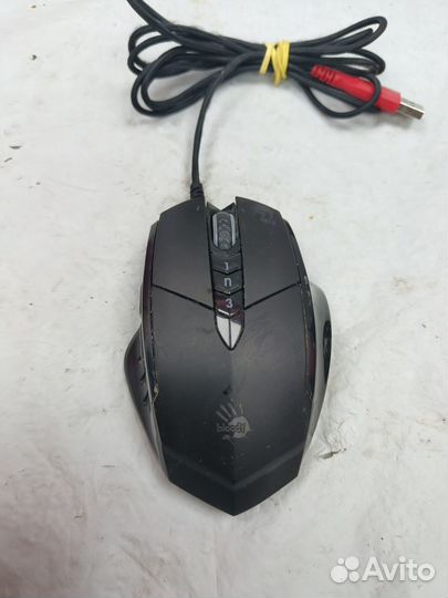 Игровая клавиатура и мышь