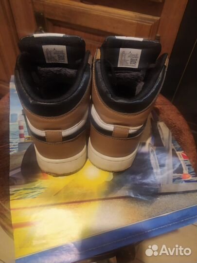 Джорданы кросовки