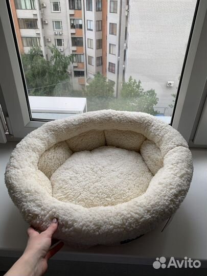 Лежанка для собак и кошек