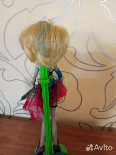 Кукла монстер хай laguna блю