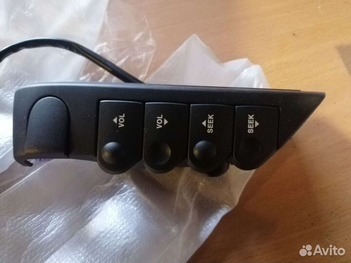 Блок управления магнитолой ssangyong