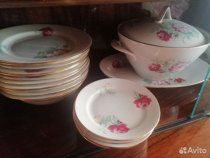 Сервиз столовый