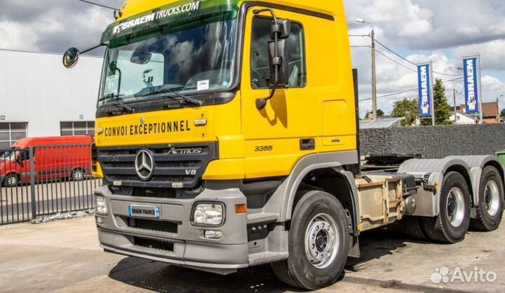 Pазбираем грузовик Mercedes-Benz Actros mpii 2002