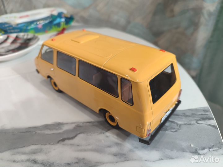 Раф 1:24 ашет