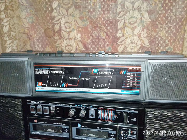 Магнитофон crown