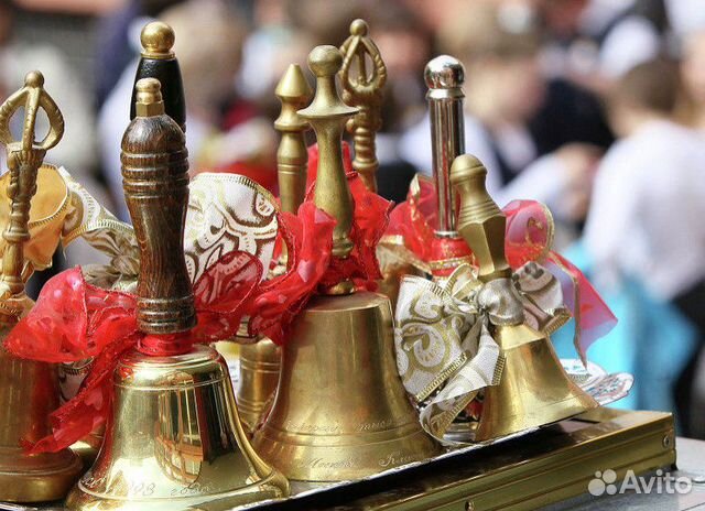 Колокольчик/ Колокольчик на последний звонок