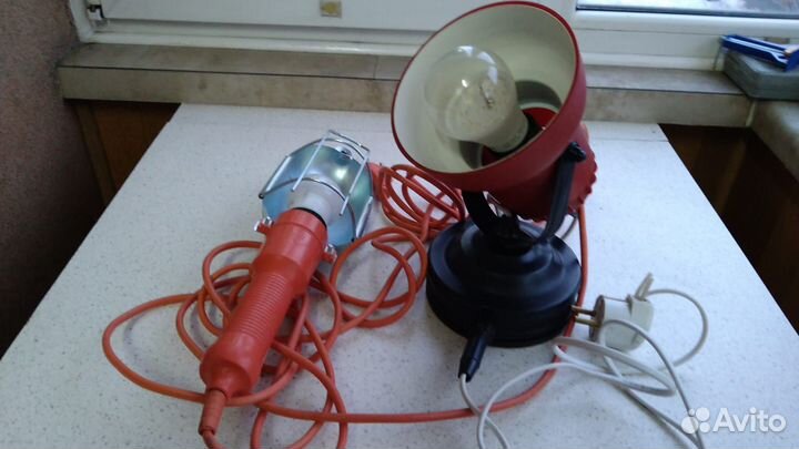 Лампы для работы мастеров