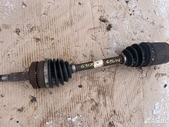 Привод передний левый Hyundai Tucson внедорожник