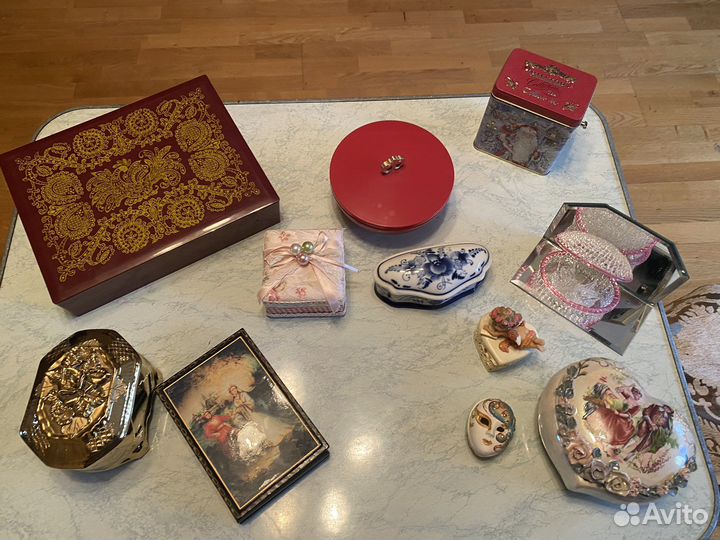 Шкатулки разные
