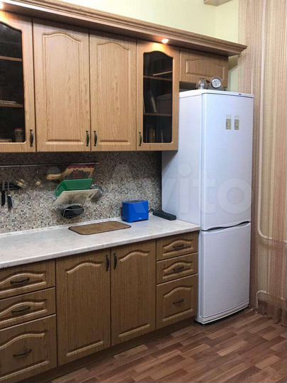 2-к. квартира, 72 м², 7/17 эт.