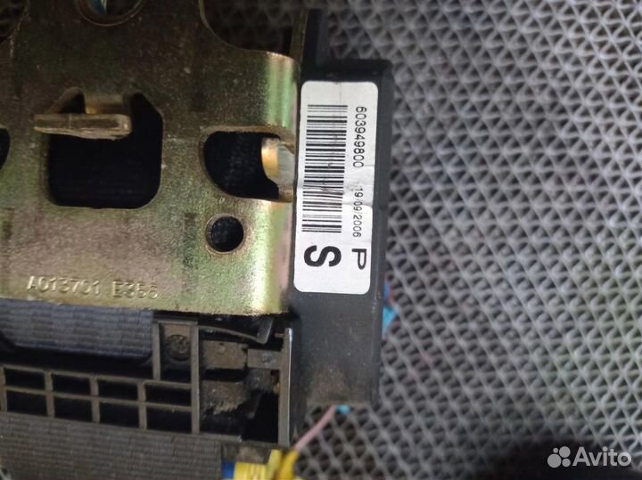 Ремень безопасности передний левый fiat Doblo 223