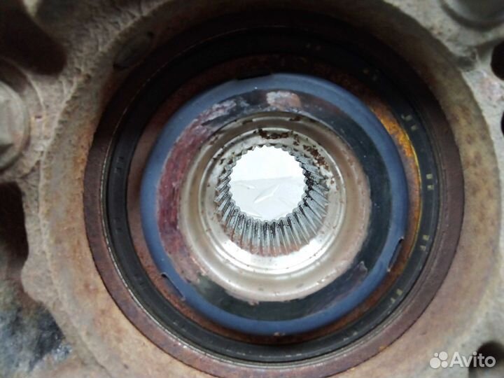 Цапфа/кулак поворотный передний правый Kia Sorento