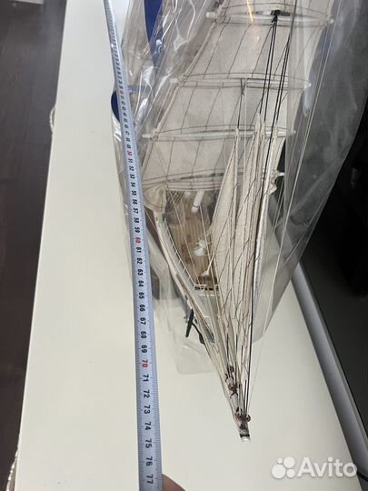 Модель парусника,Новая