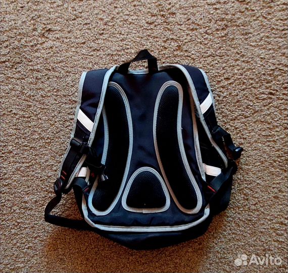 Портфель школьный для мальчика