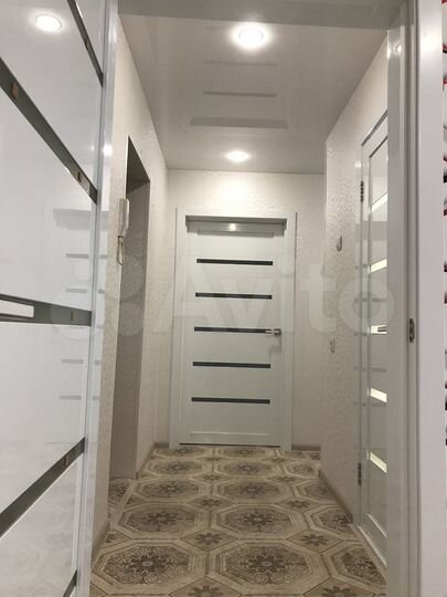 2-к. квартира, 43 м², 1/5 эт.