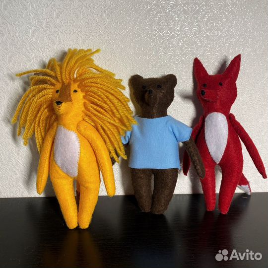 Лев игрушка из фетра