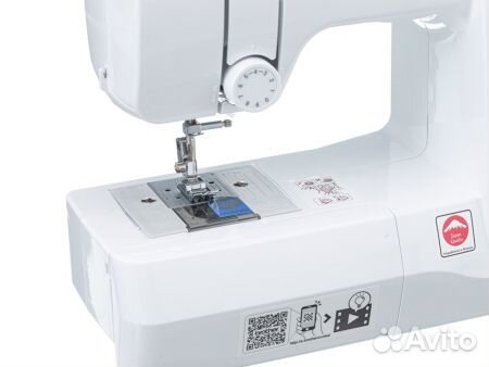 Швейная машина Brother E20