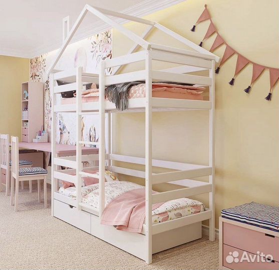 Двухъярусная кровать из массива сосны