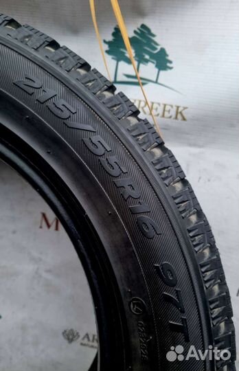 Hankook Winter I'Pike W409 215/55 R16 97T