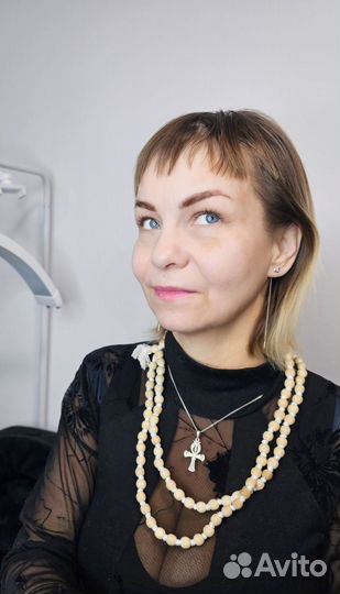 Модель на наращивание ресниц