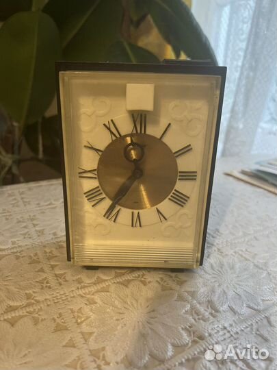 Часы старинные
