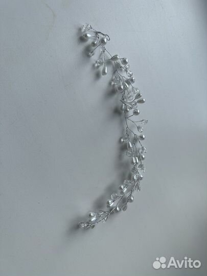 Веточка в прическу