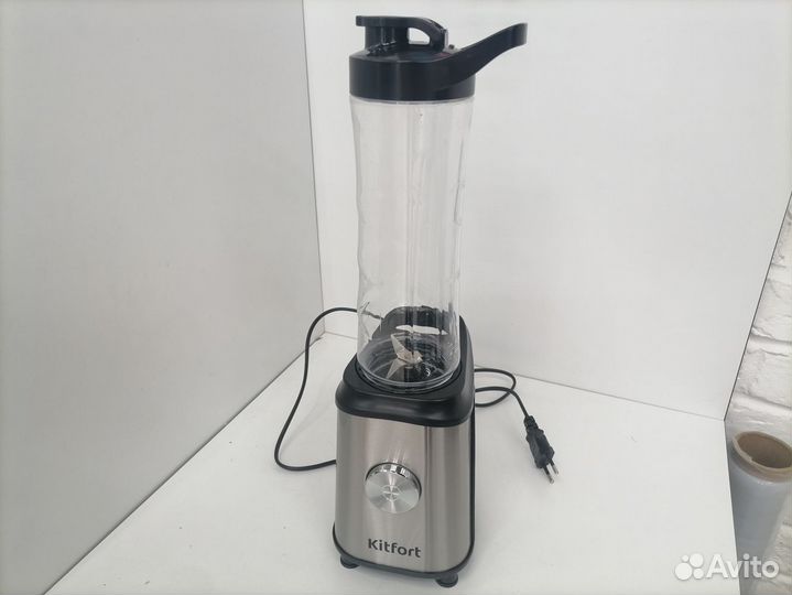 Блендер Kitfort KT-1352