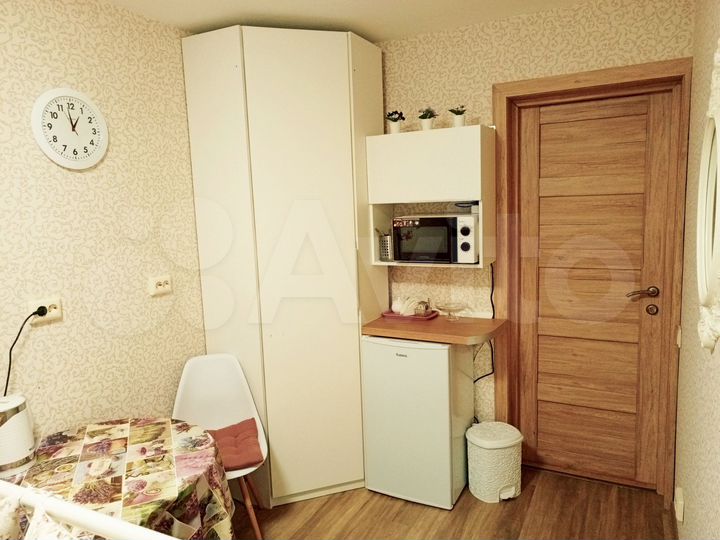 Комната 11 м² в 6-к., 1/5 эт.