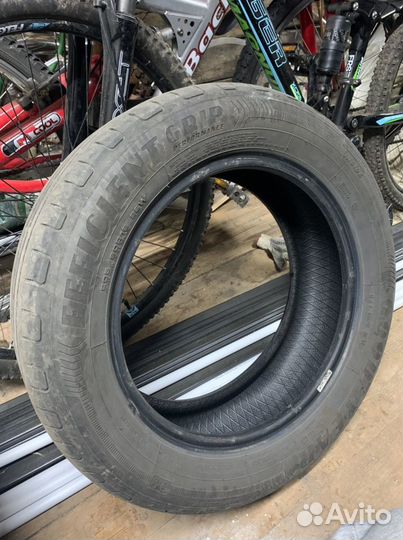 Goodyear EfficientGrip 205/60 R16 W