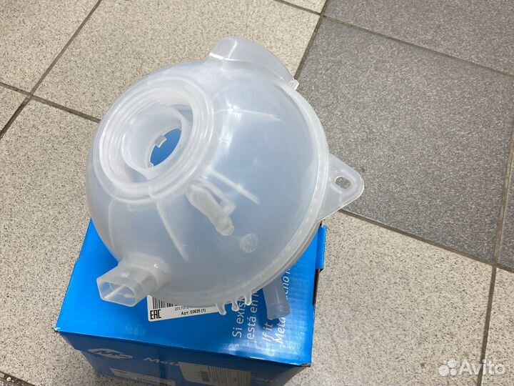 Расширительный бачок vw Golf 4 bora octavia A3