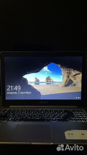 Ноутбук asus