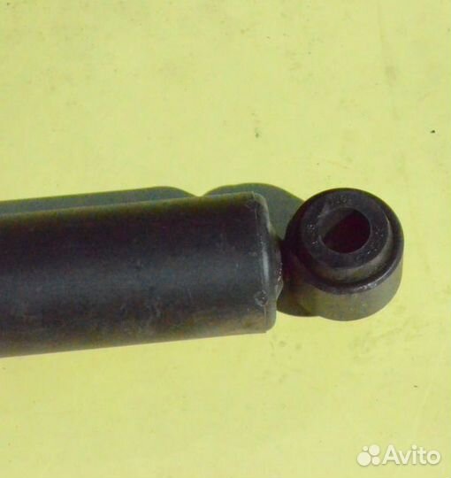 Задний Амортизатор isuzu NQR71 75 90 NPR75