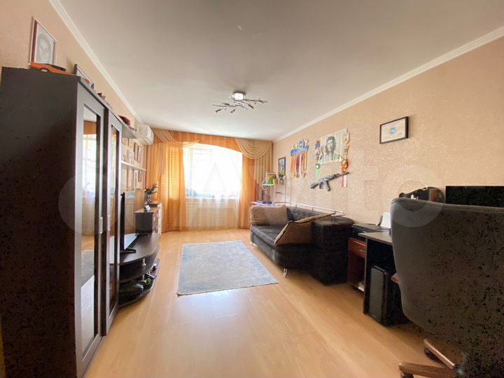 2-к. квартира, 70 м², 3/7 эт.