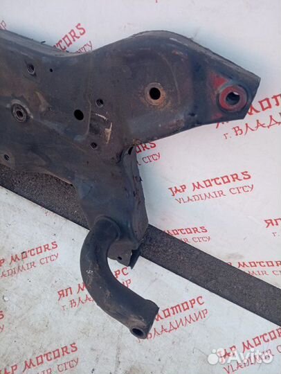 Подрамник двигателя Mitsubishi Lancer 10 седан